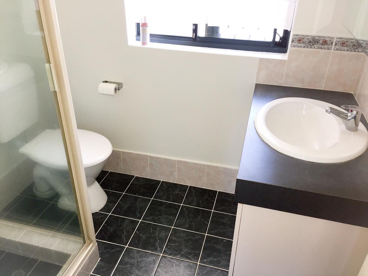 Caversham B&B パース エクステリア 写真